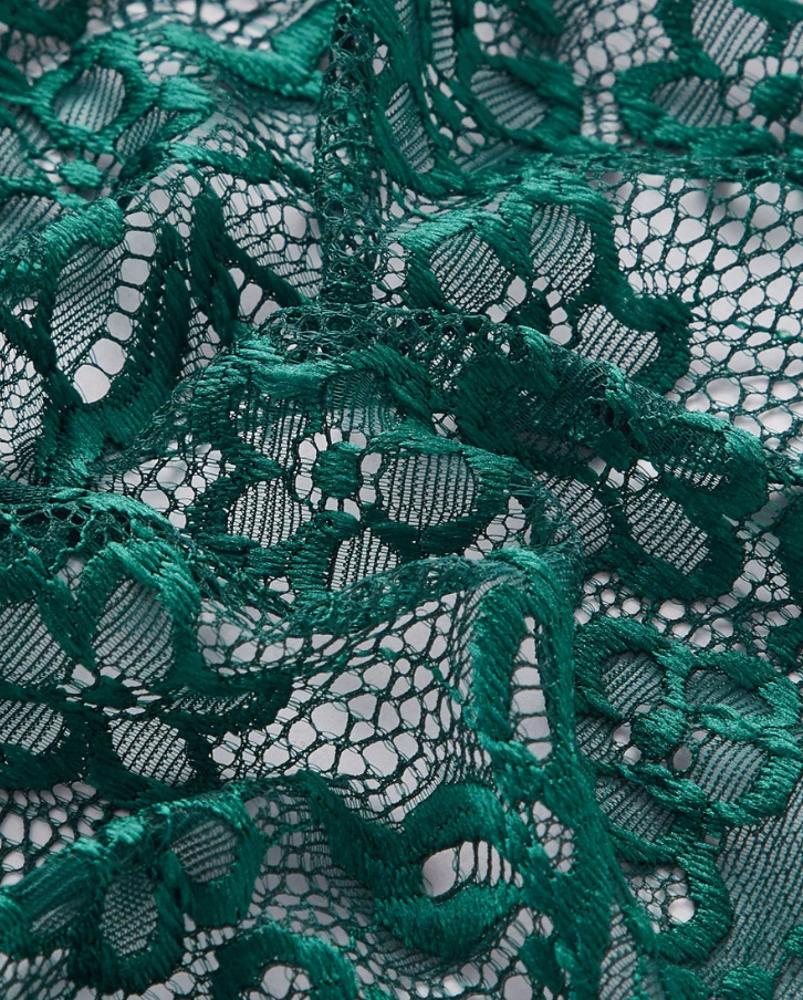 Floral Lace Scallop Trim Bralette
