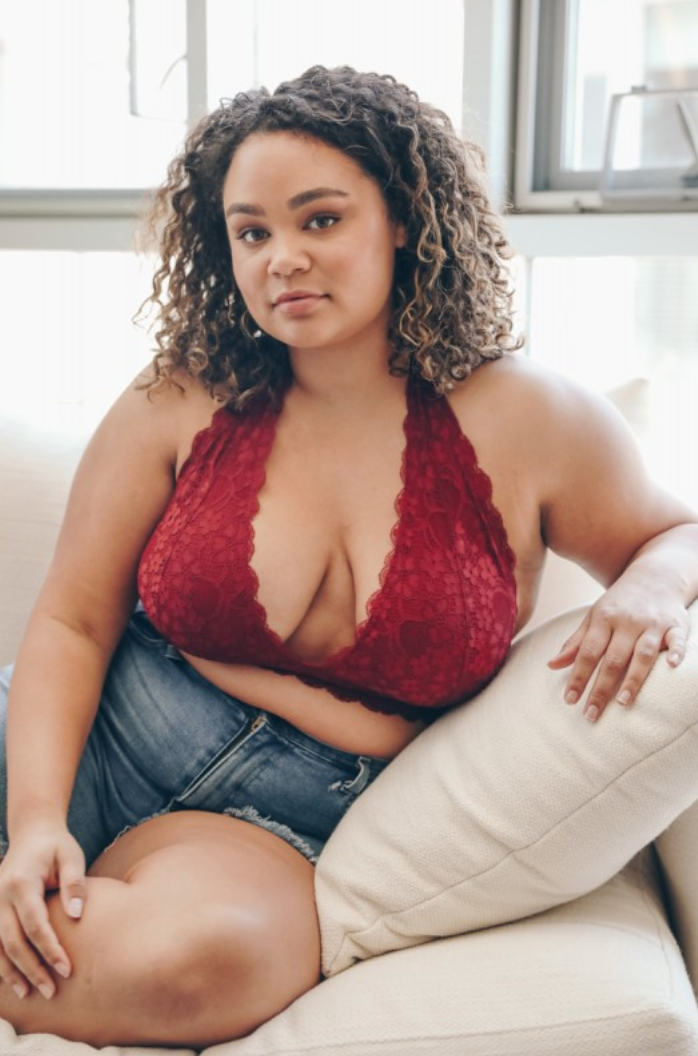 Curve Halter Bralette