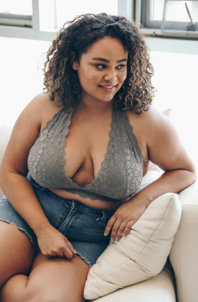 Curve Halter Bralette
